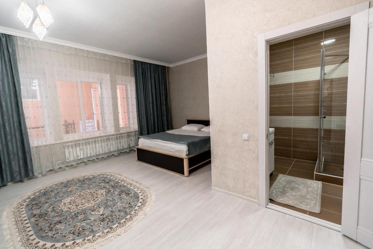 Mixx Hotel Karakol Extérieur photo
